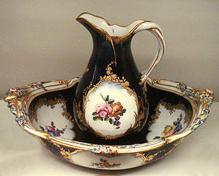 francuska porcelana